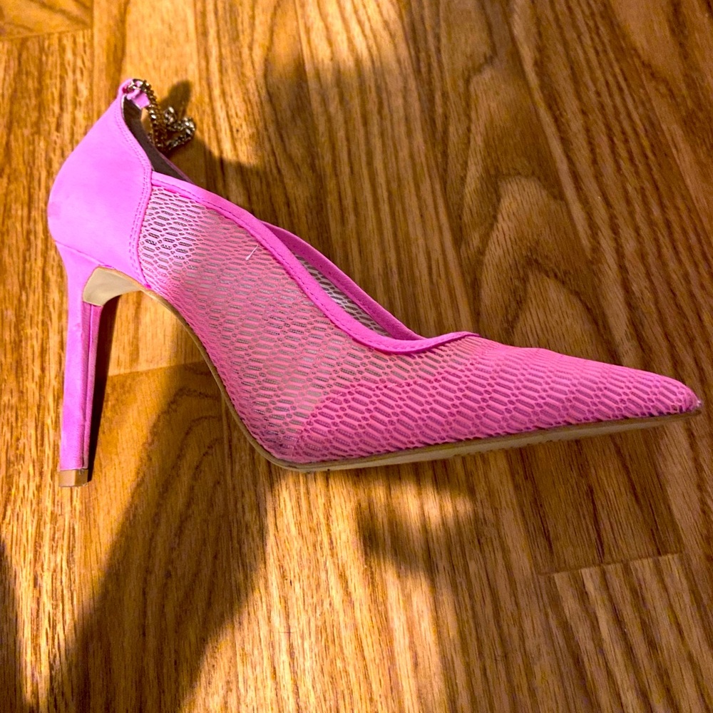 Size 8 Gianni Bini High Heel